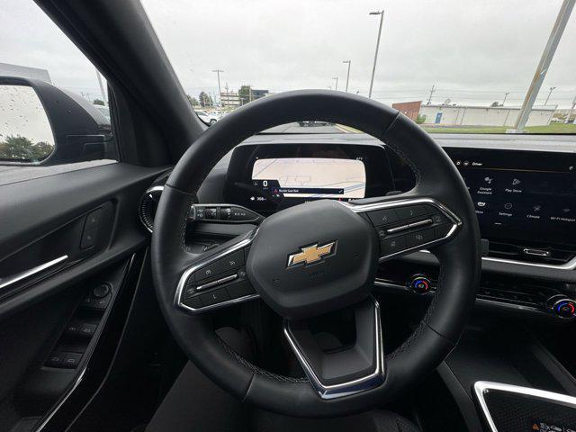 used 2025 Chevrolet Equinox car, priced at $28,254
