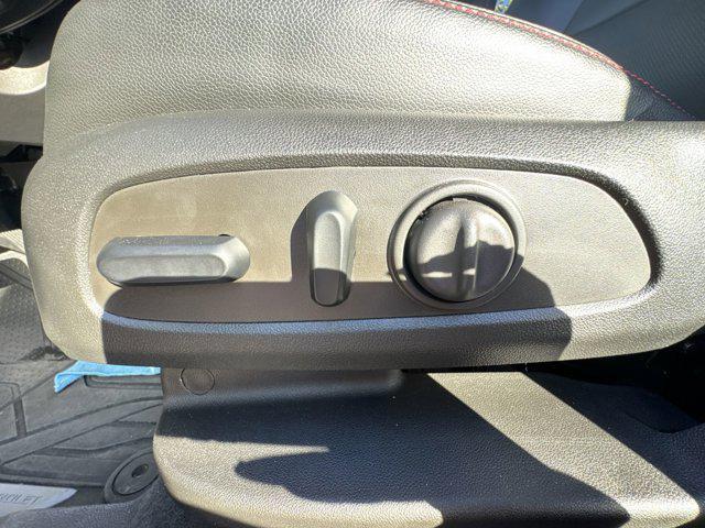 used 2024 Chevrolet Equinox car, priced at $24,976