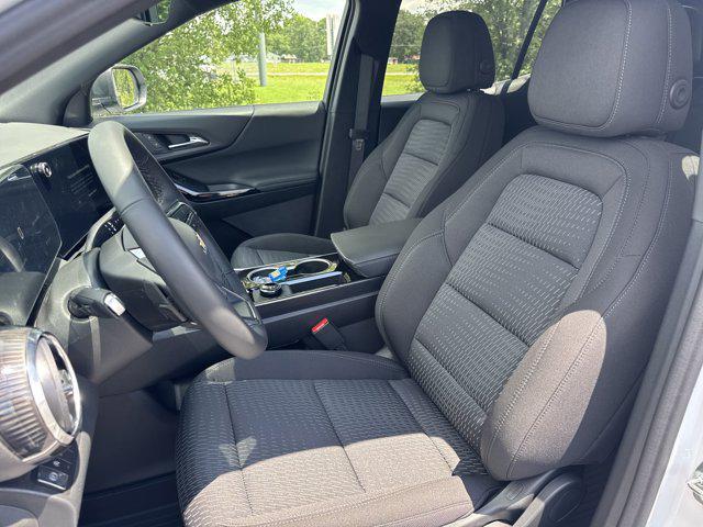 new 2026 Chevrolet Equinox car, priced at $31,265