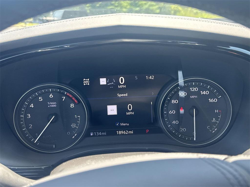 used 2024 Cadillac XT6 car, priced at $53,485
