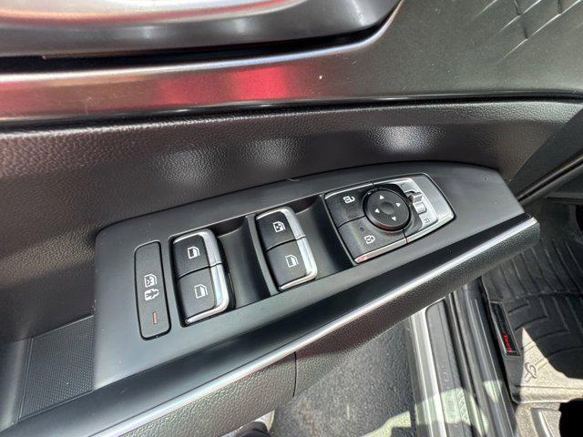 used 2023 Kia Sorento Hybrid car, priced at $31,305