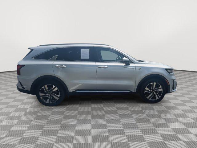 used 2023 Kia Sorento Hybrid car, priced at $31,305