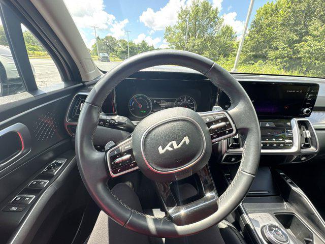 used 2023 Kia Sorento Hybrid car, priced at $31,305