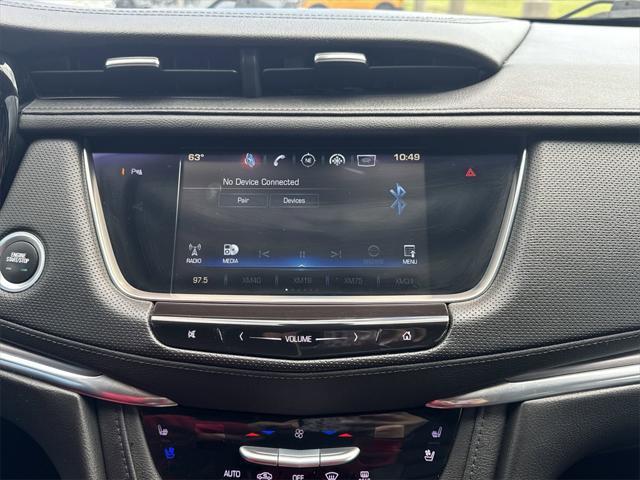 used 2017 Cadillac XT5 car, priced at $21,812
