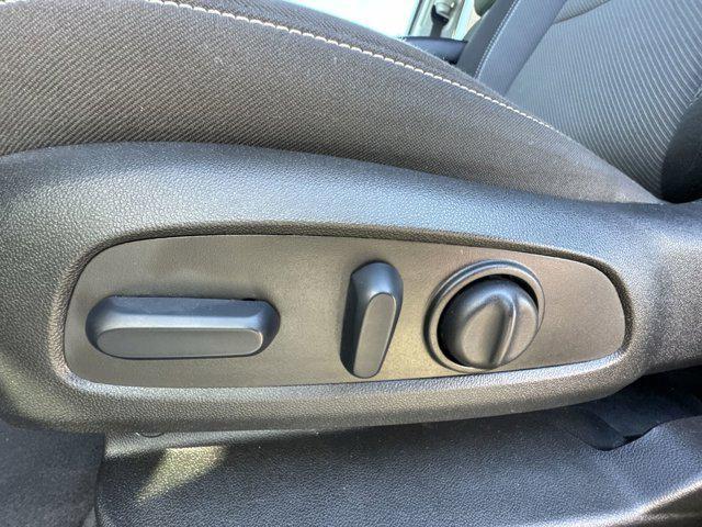 used 2025 Chevrolet Blazer car, priced at $28,986