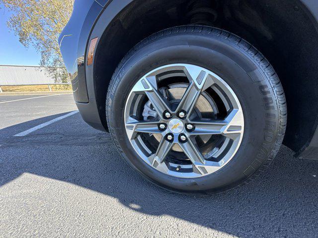 used 2025 Chevrolet Blazer car, priced at $28,986