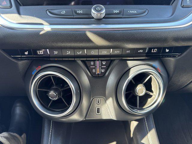 used 2025 Chevrolet Blazer car, priced at $28,986