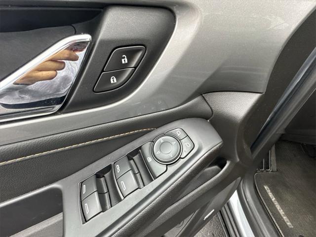 used 2021 Chevrolet Traverse car, priced at $21,986