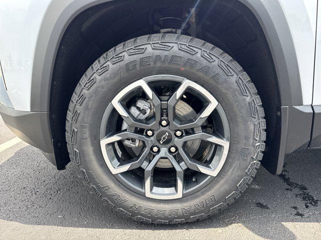 new 2026 Chevrolet Equinox car, priced at $36,829