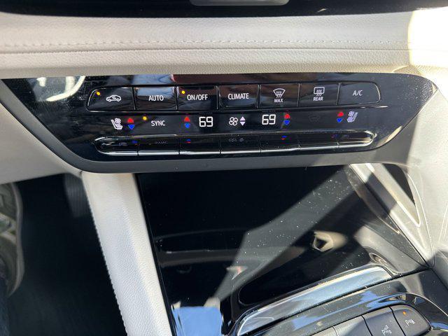 used 2023 Buick Envision car, priced at $28,944