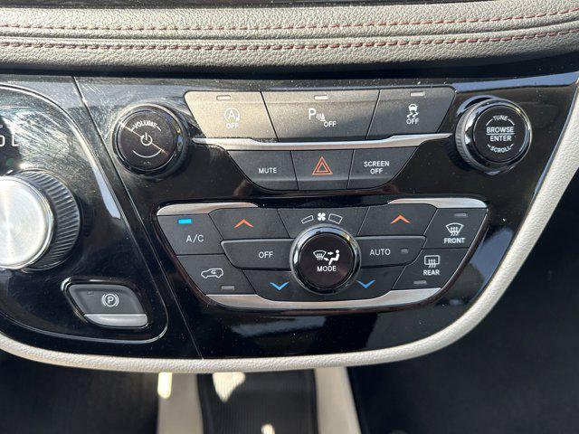 used 2020 Chrysler Pacifica car, priced at $21,194