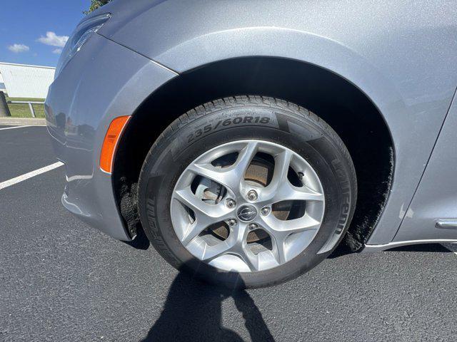 used 2020 Chrysler Pacifica car, priced at $21,194