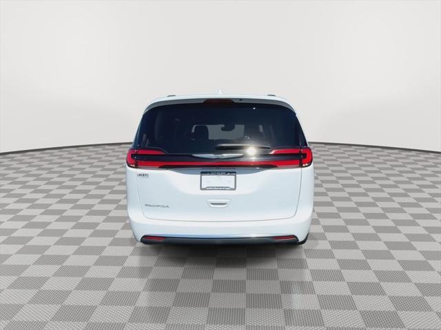 used 2022 Chrysler Pacifica car, priced at $21,449