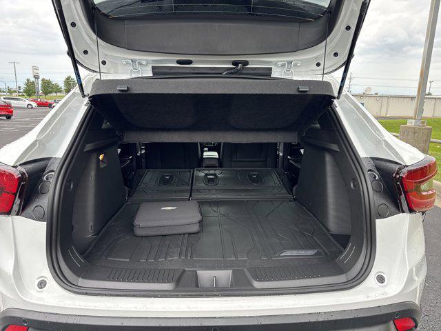 new 2025 Chevrolet Trax car, priced at $26,095