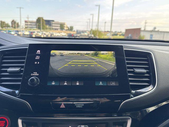 used 2022 Honda Pilot car, priced at $35,851