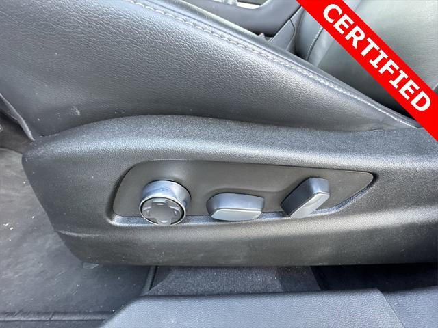 used 2024 Cadillac XT4 car, priced at $34,388