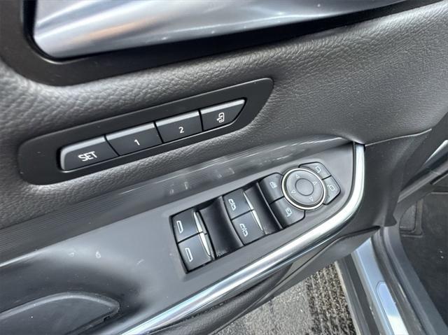 used 2024 Cadillac XT4 car, priced at $35,624