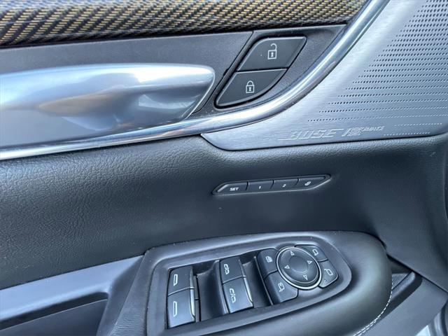 used 2021 Cadillac XT5 car, priced at $35,986