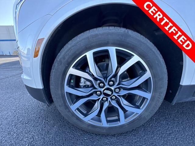 used 2021 Cadillac XT5 car, priced at $35,712