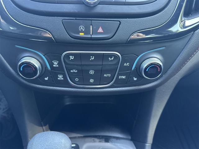 used 2023 Chevrolet Equinox car, priced at $25,112