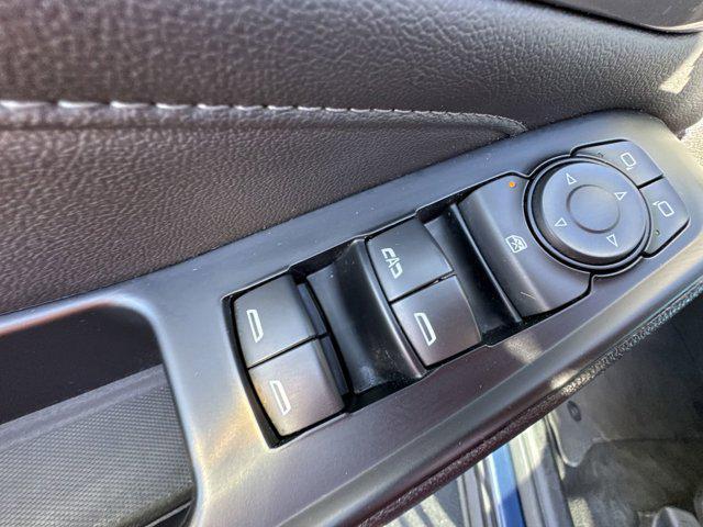 used 2023 Chevrolet Traverse car, priced at $33,244