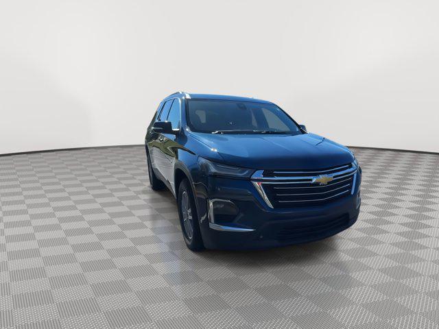 used 2023 Chevrolet Traverse car, priced at $33,244