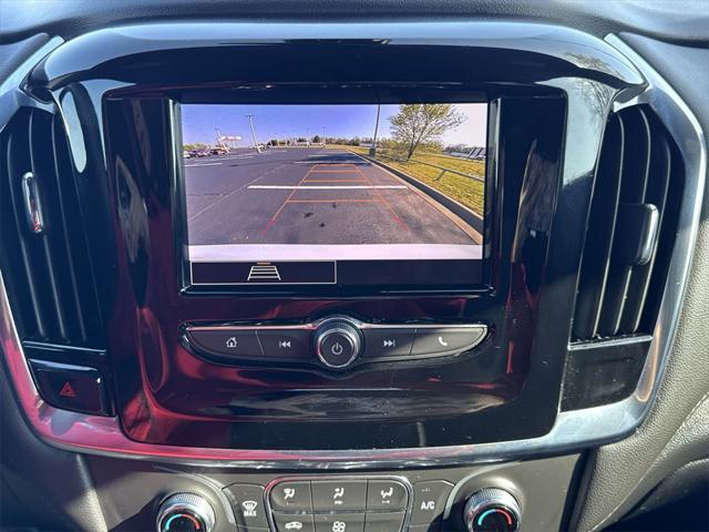 used 2023 Chevrolet Traverse car, priced at $26,194