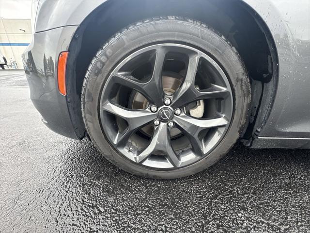 used 2022 Chrysler 300 car, priced at $26,727