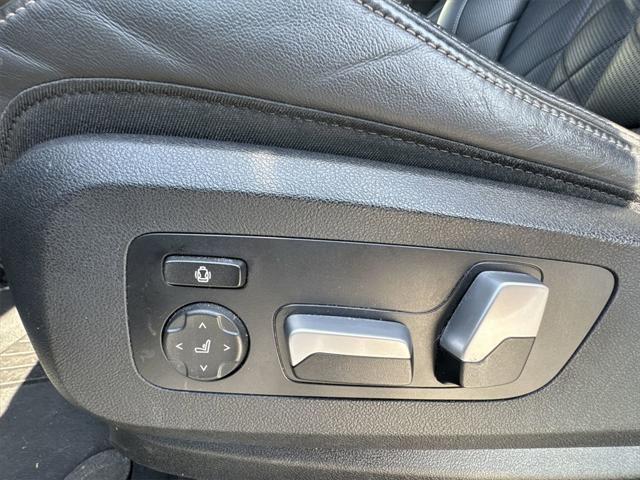 used 2023 BMW X5 car, priced at $36,812