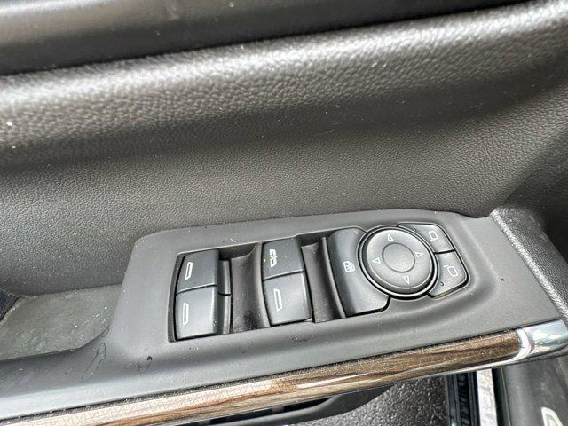 used 2020 Chevrolet Silverado 1500 car, priced at $31,885