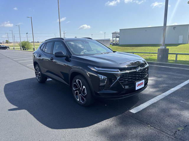 new 2025 Chevrolet Trax car, priced at $26,610