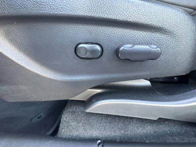 used 2022 Chevrolet Trax car, priced at $18,424