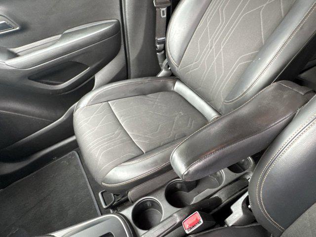 used 2022 Chevrolet Trax car, priced at $18,451