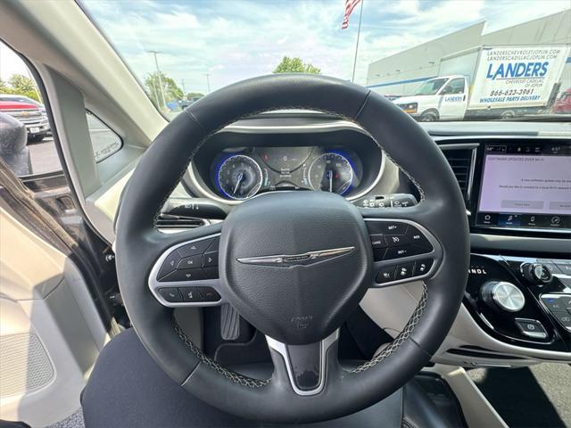 used 2023 Chrysler Pacifica car, priced at $22,377