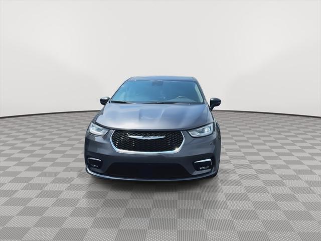 used 2023 Chrysler Pacifica car, priced at $22,377