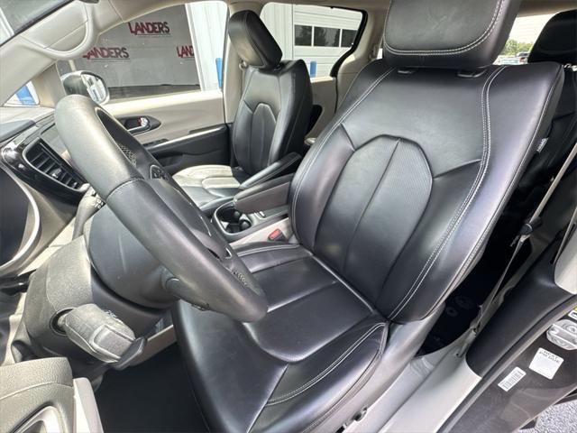 used 2023 Chrysler Pacifica car, priced at $22,377