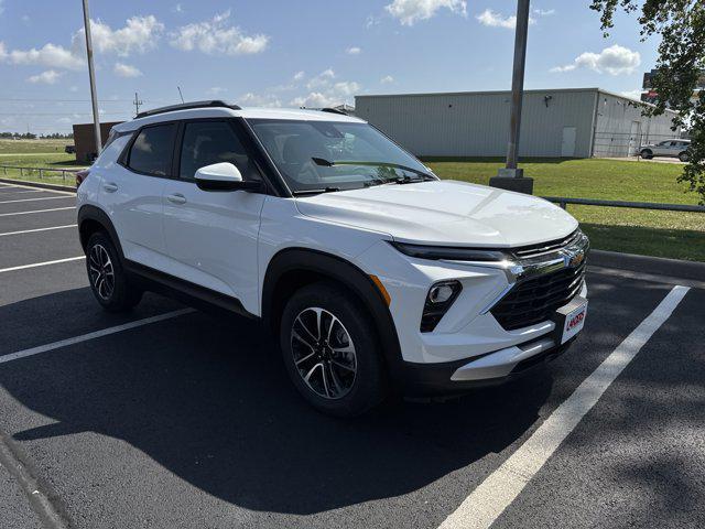 new 2026 Chevrolet TrailBlazer car, priced at $28,135