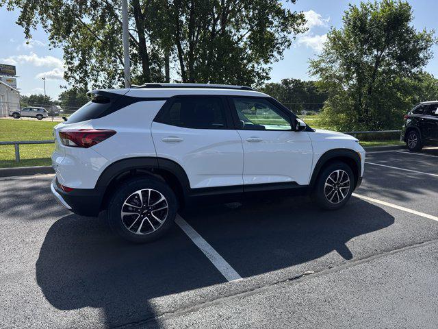 new 2026 Chevrolet TrailBlazer car, priced at $28,135