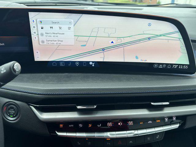 used 2025 Cadillac XT4 car, priced at $44,987