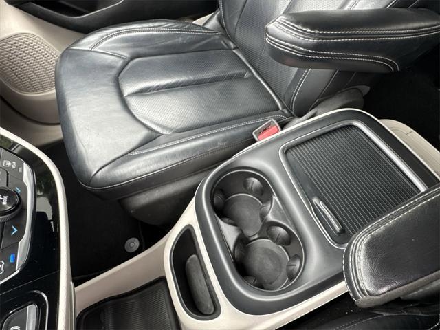 used 2022 Chrysler Pacifica car, priced at $21,961