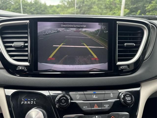 used 2022 Chrysler Pacifica car, priced at $21,961