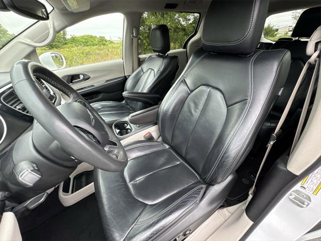 used 2022 Chrysler Pacifica car, priced at $21,961