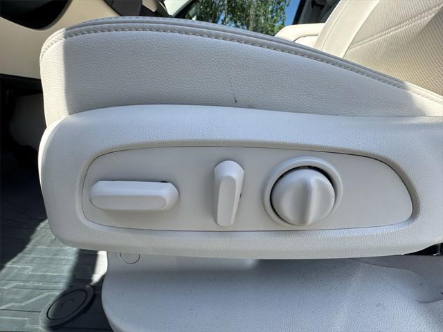 used 2023 GMC Acadia car, priced at $41,212