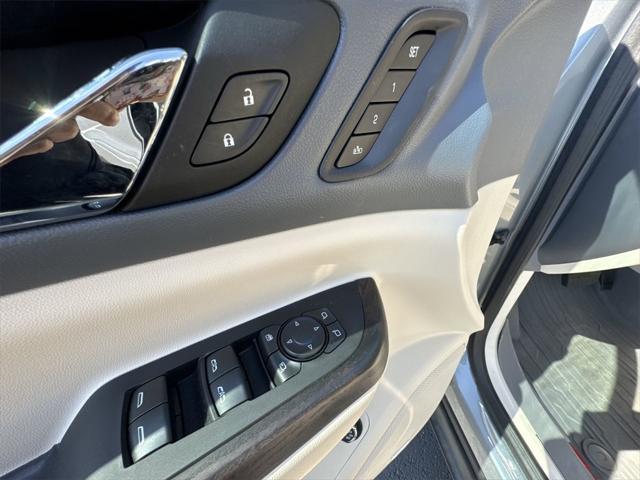 used 2023 GMC Acadia car, priced at $41,212