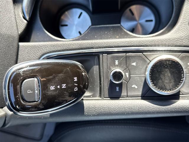used 2021 Cadillac XT5 car, priced at $28,790