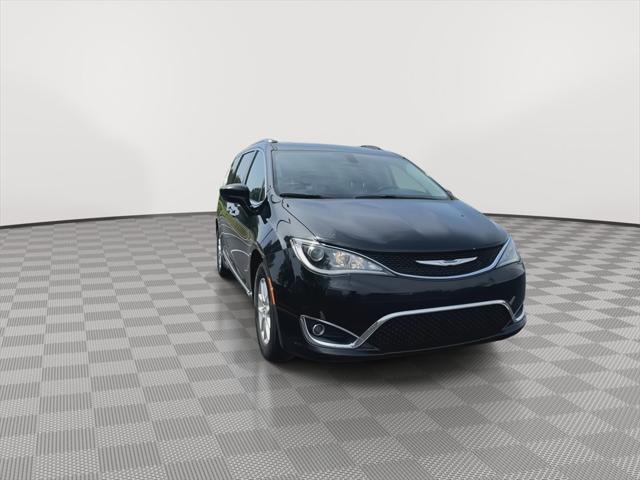 used 2020 Chrysler Pacifica car, priced at $18,352