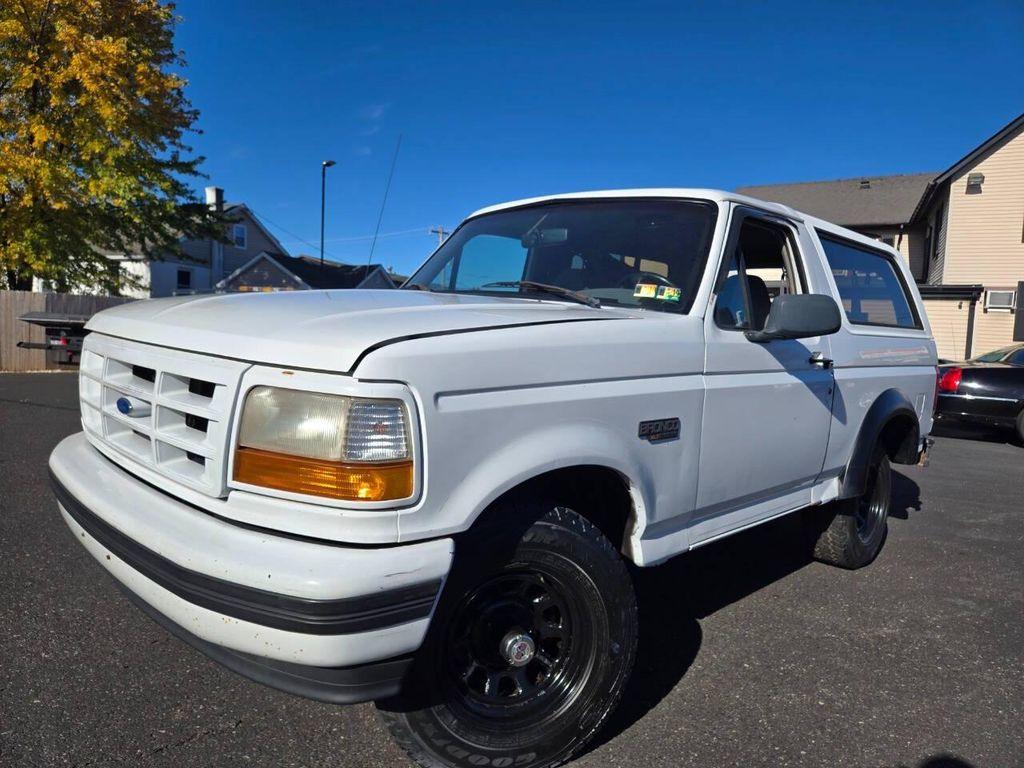used 1996 Ford Bronco car, priced at $3,900