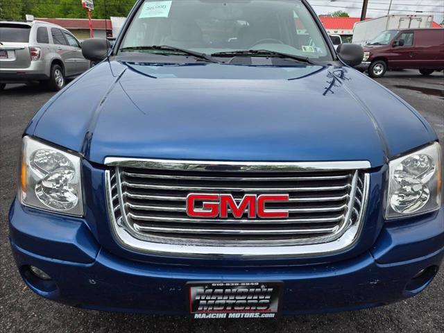 used 2006 GMC Envoy car, priced at $8,998