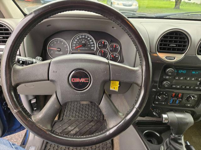 used 2006 GMC Envoy car, priced at $8,998