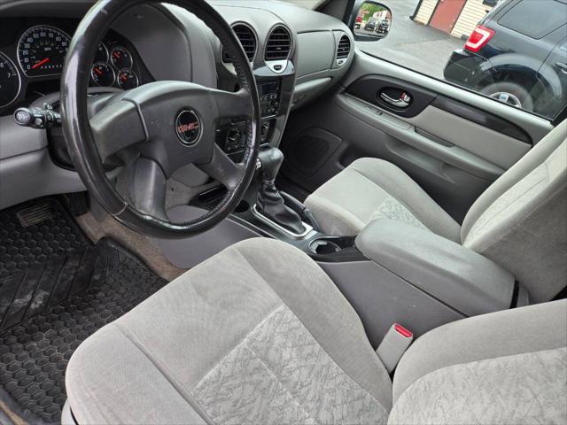 used 2006 GMC Envoy car, priced at $8,998